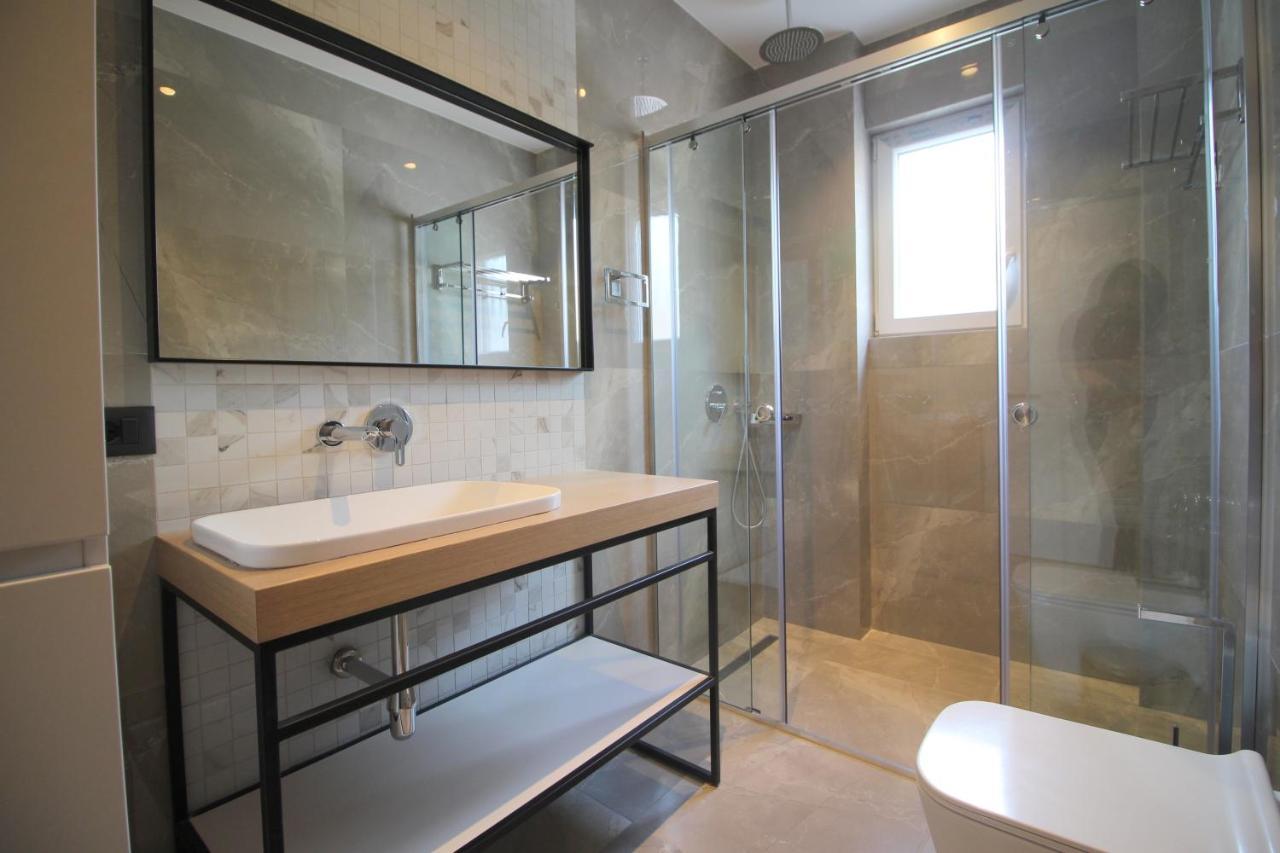 "The View" Luxury Apartments Saranda Kültér fotó