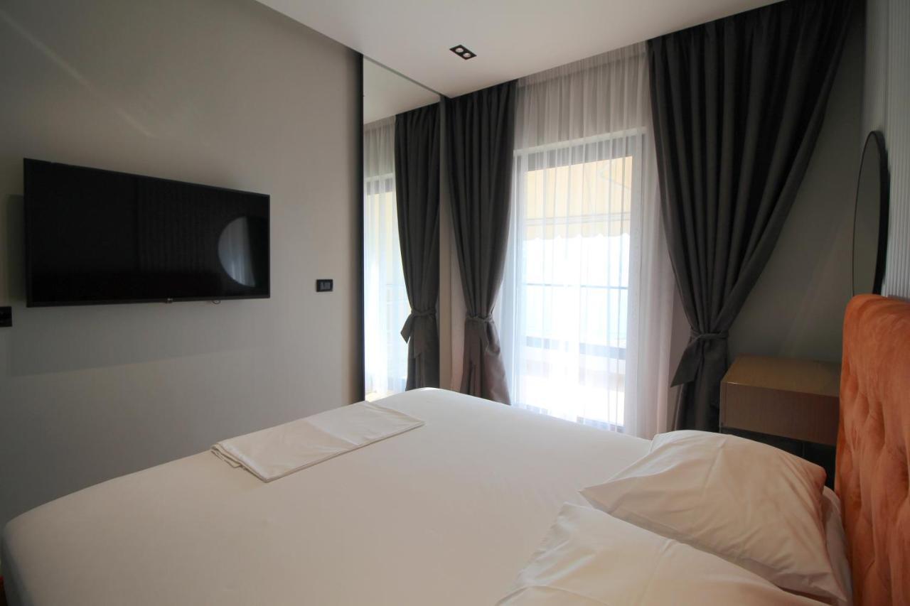 "The View" Luxury Apartments Saranda Kültér fotó