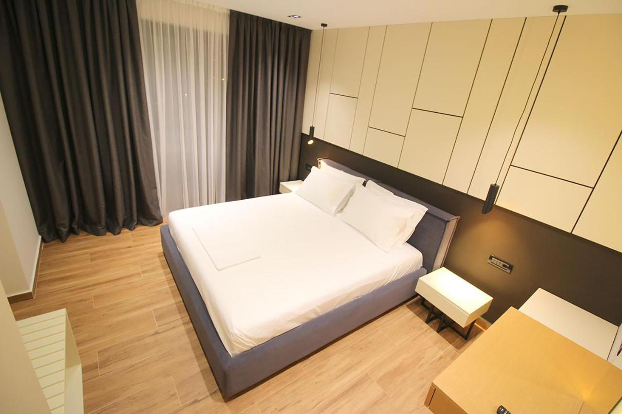 "The View" Luxury Apartments Saranda Kültér fotó